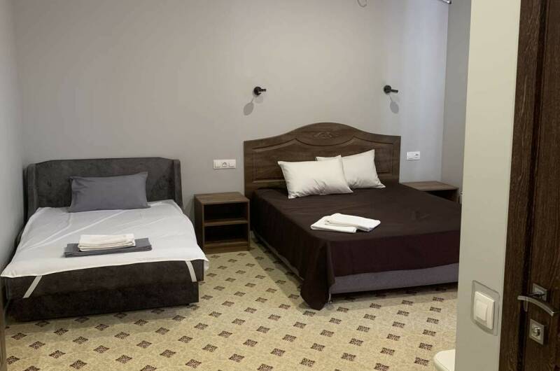 Семейный полулюкс (4−5 чел.)