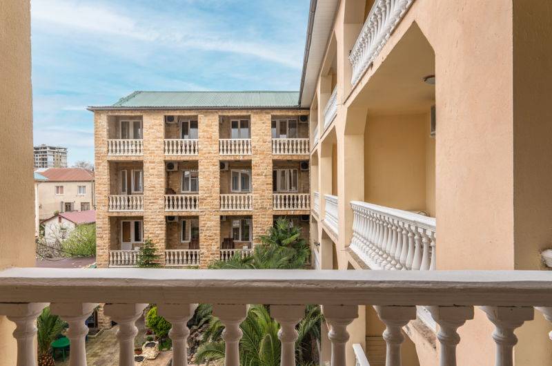 Полукомфорт 2-местный с общим балконом