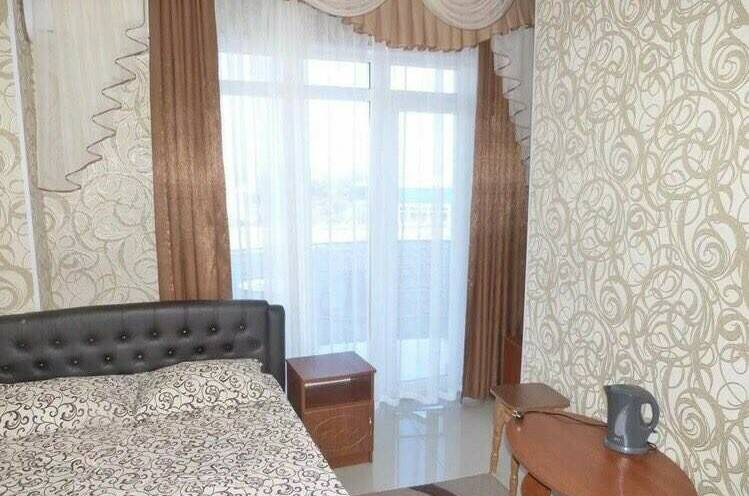 Двухместный номер боковой вид на море