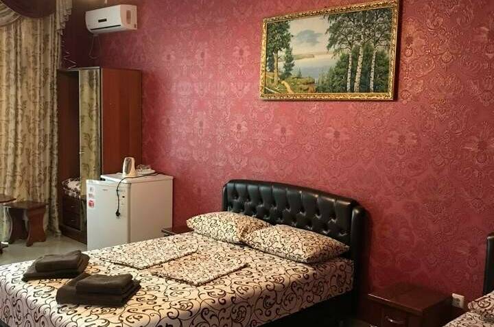 Трёхместный номер с видом на море