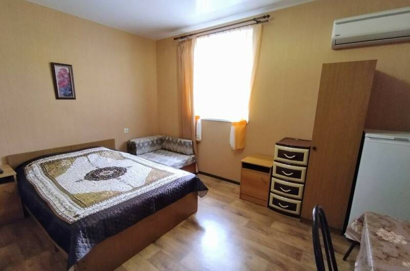 Номер на 2−3 человека на 4 этаже