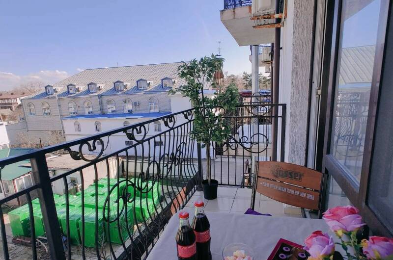 4-х местный «Полу-люкс» с балконом