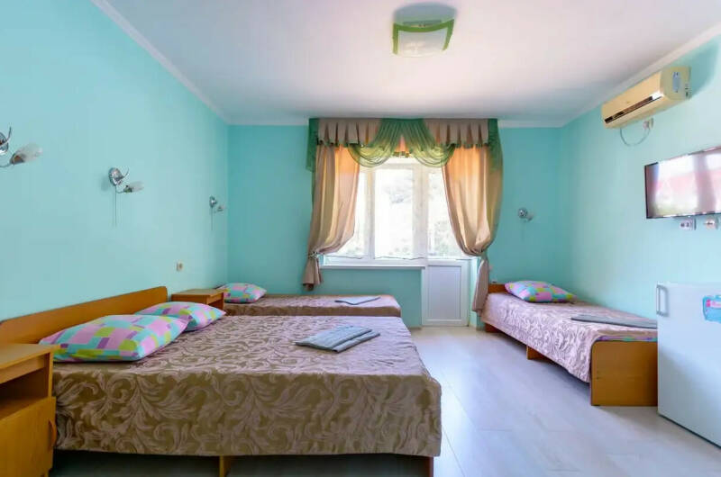 Четырехместный