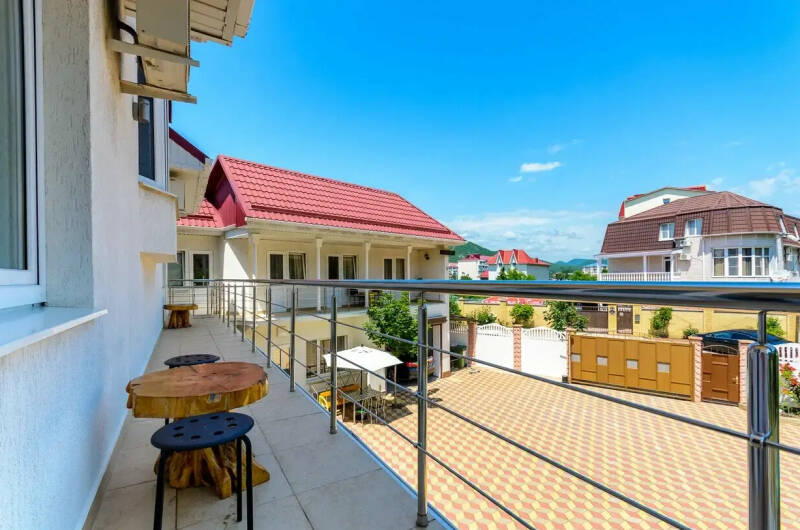 Четырехместный