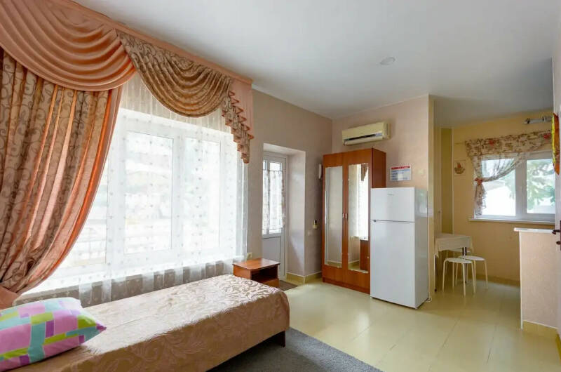 Трехместный номер-студия