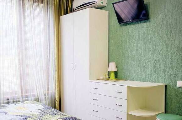 Зеленая комната