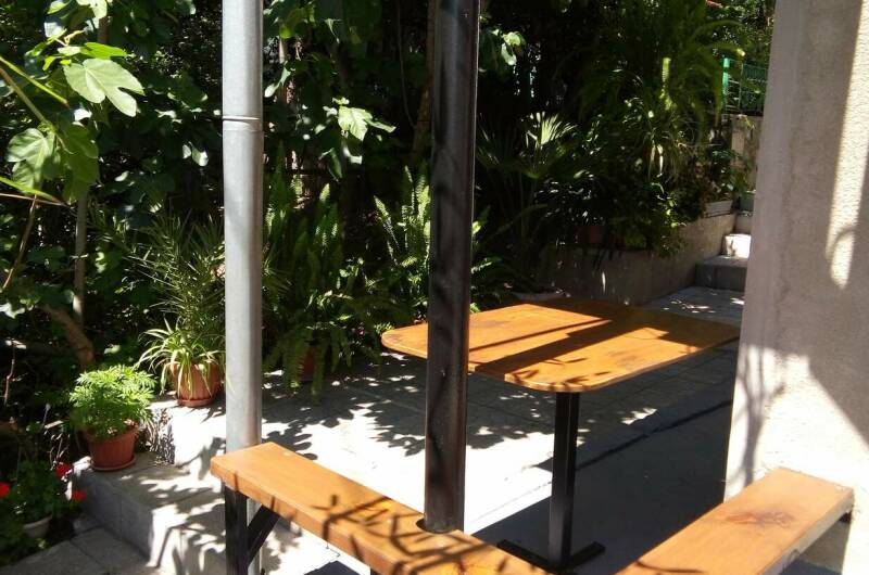 Однокомнатный четырехместный на первом этаже