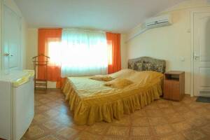 Изображение Изображение гостиницы "Гостевой дом «Дом с колоннами»" #1 #1