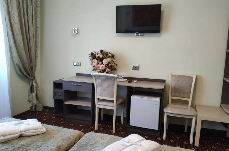 Трехместный номер 6 China