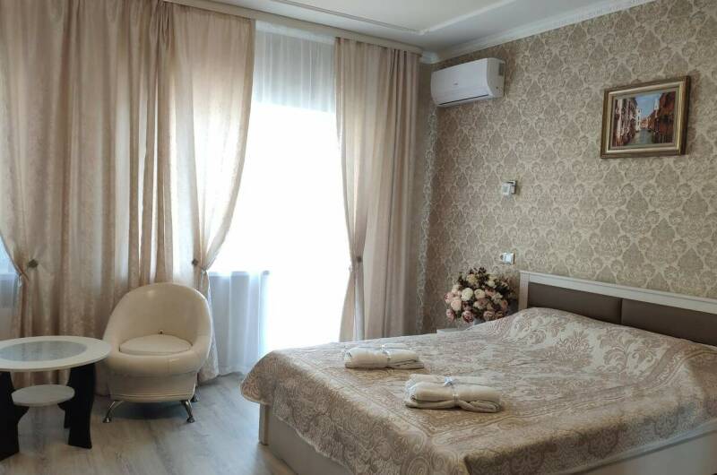 Люкс однокомнатный номер 8 Italy