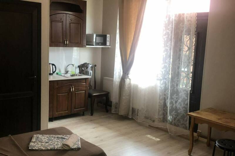 Студия с мини-кухней и личным балконом