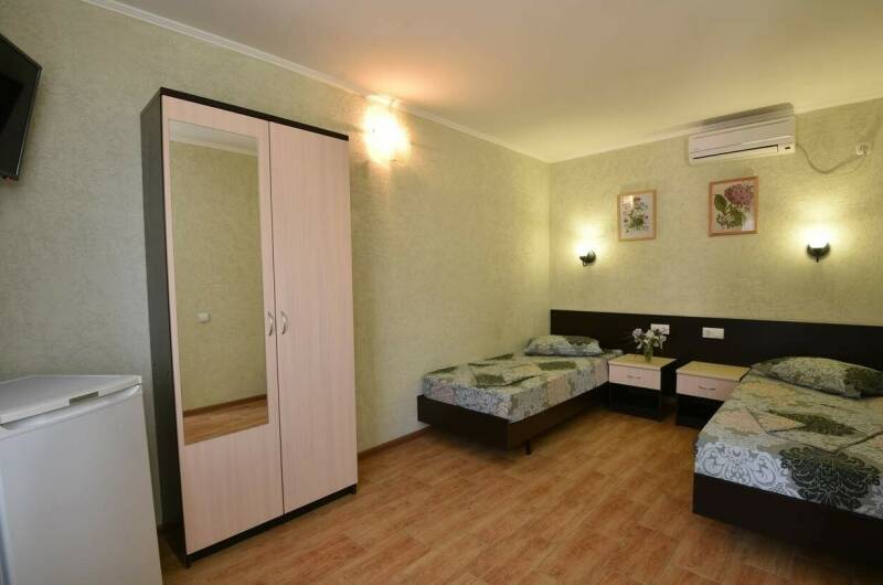 Четырехместный двухкомнатный номер