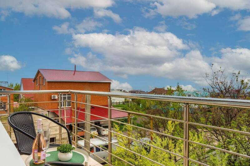 Люкс 5 с балконом и видом на море