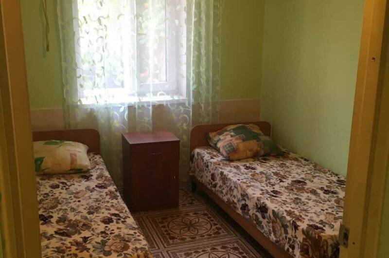 Семейный 2-х комнатный номер