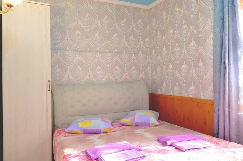 Апартаменты с 2мя спальнями, кухней и санузлом