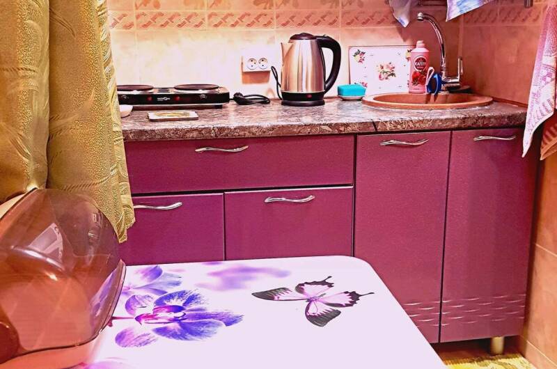 Для двоих на 2-м этаже с кухней и удобствами