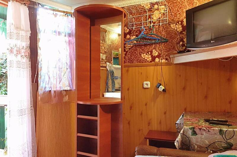 Одноместная комната на первом этаже