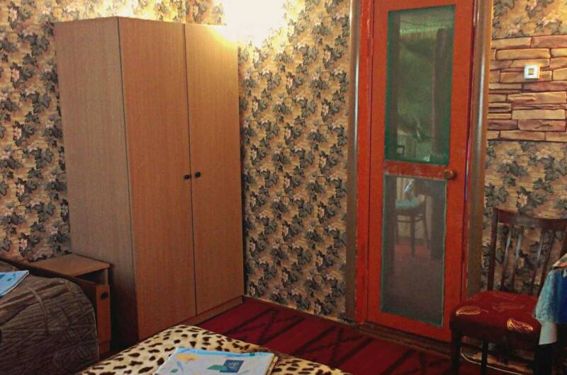 Этаж с двумя комнатами и балконом