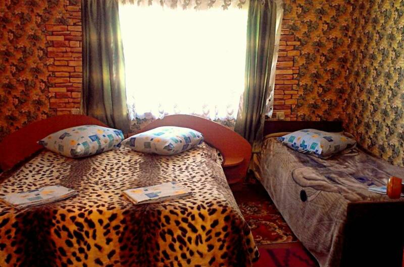 Этаж с двумя комнатами и балконом