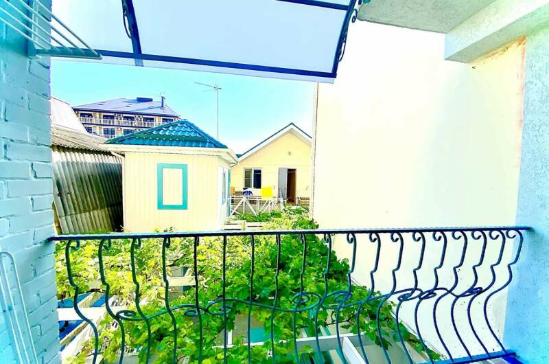 2х комнатный номер с балконом и кухней на 2 номер