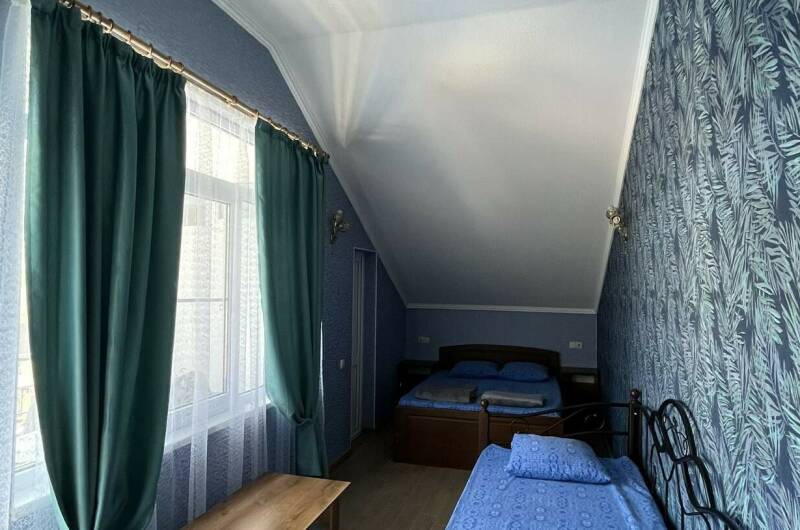 3-х местный «Стандарт"с БАЛКОНОМ