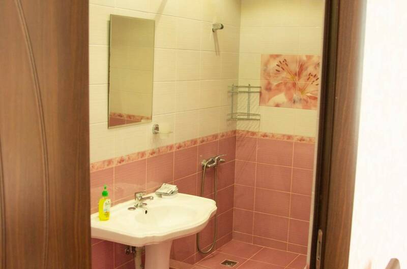 Номер 2 на четверых (1 этаж)