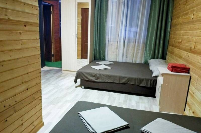 4-местный с балконом, с удобствами