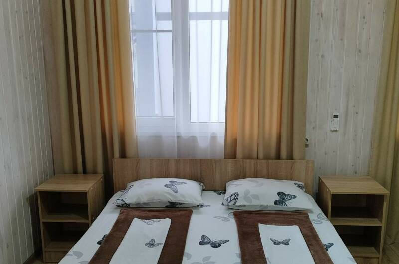 Двухместный +доп. место с удобствами в номере