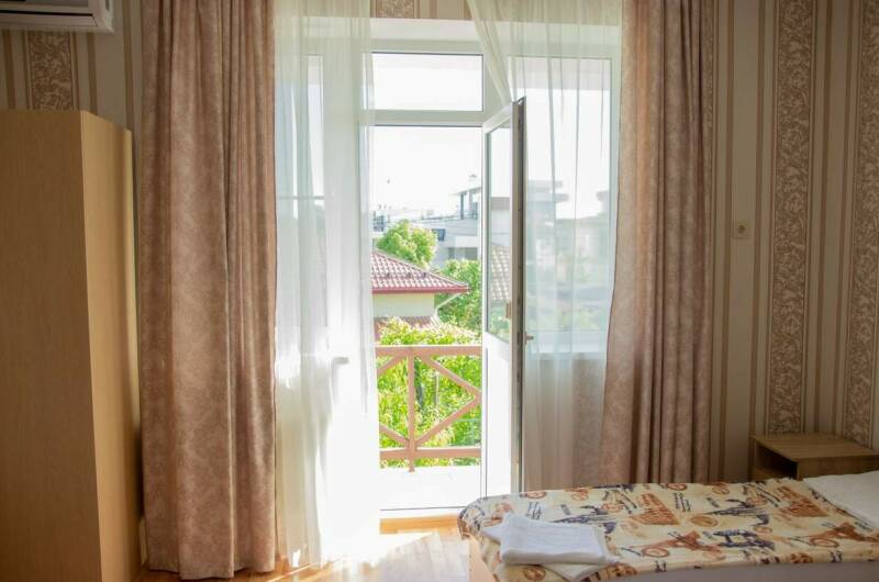 Номер 4 на троих (2 этаж)