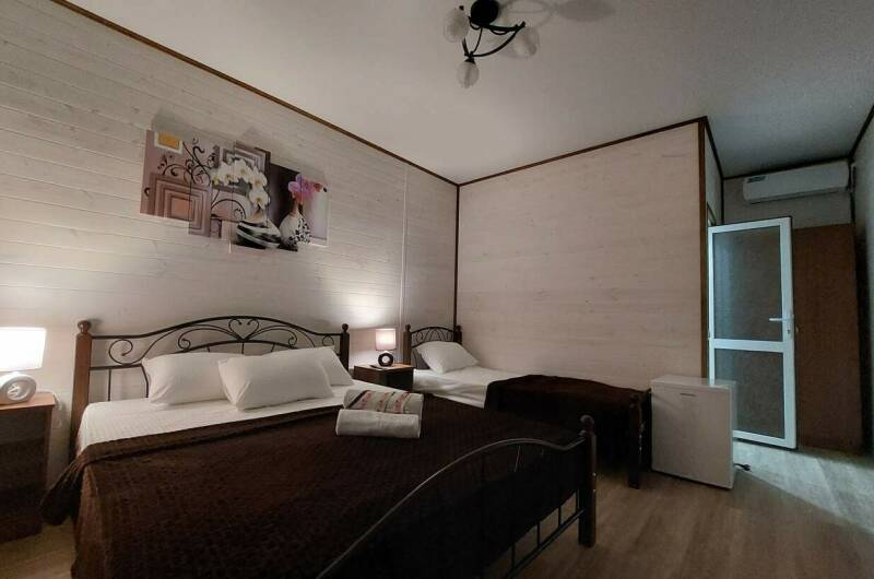 3-х местный «Комфорт с видом на сад»