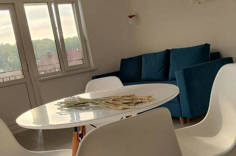 Новый двухкомнатный с кухней