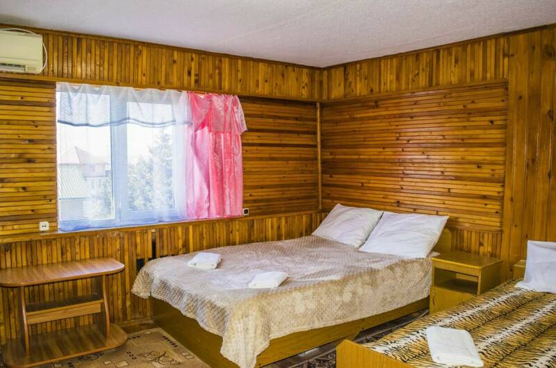 «Эконом» 4-х местный с видом на море