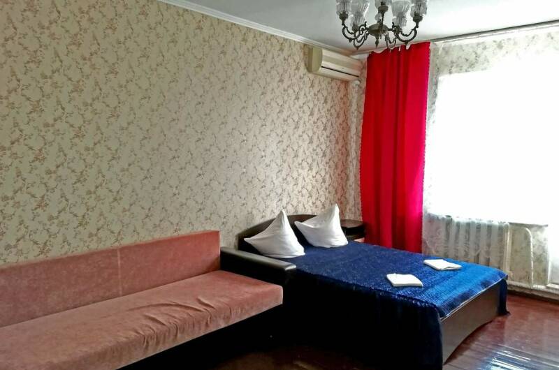 «Стандарт «4-х и 5-ти местный с балконом