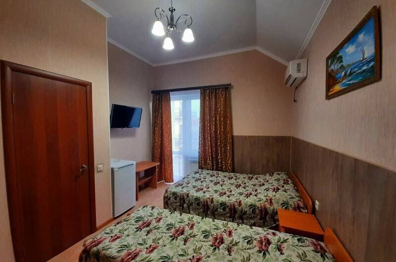 3-местный «Улучшенный стандарт» с балконом