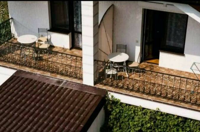 4-местный «Улучшенный стандарт» с балконом