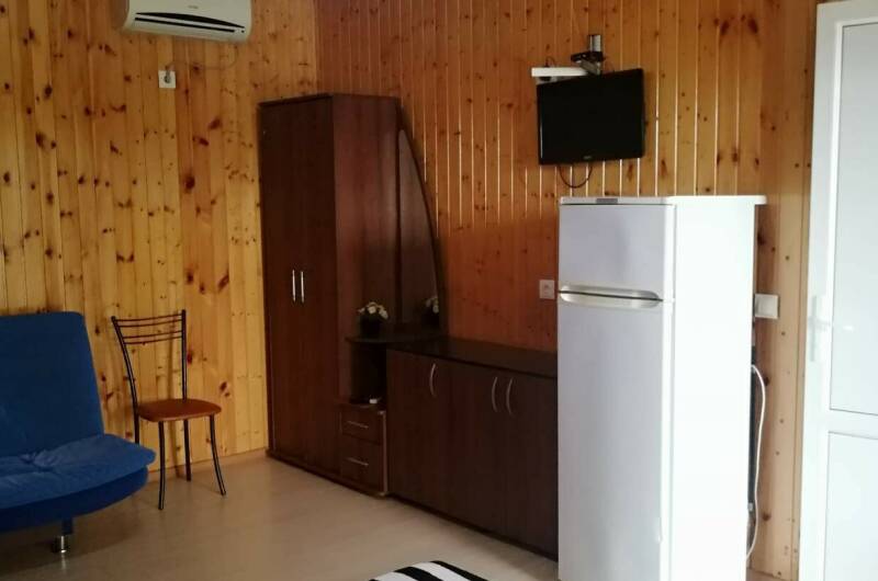 Стандарт 2х/м с террасой на озеро 25 м²