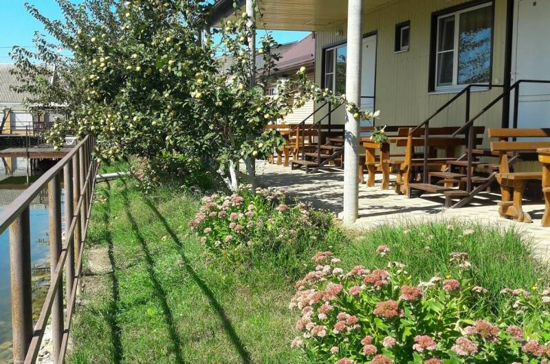 Номер «Стандарт» с видом на озеро 25 м²