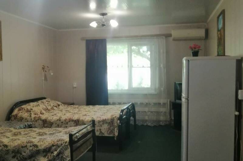 Номер «Стандарт» 28 м² 3х. м