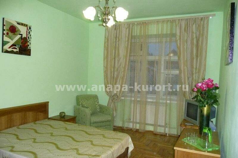 1-комн. 5-мест. «Полулюкс», балкон на этаже, 4 эт