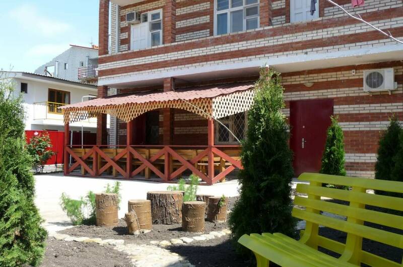 «Стандарт» с балконом, вход в индив. с/у из корид