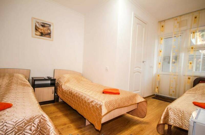 «Бюджетный» 3-х местный