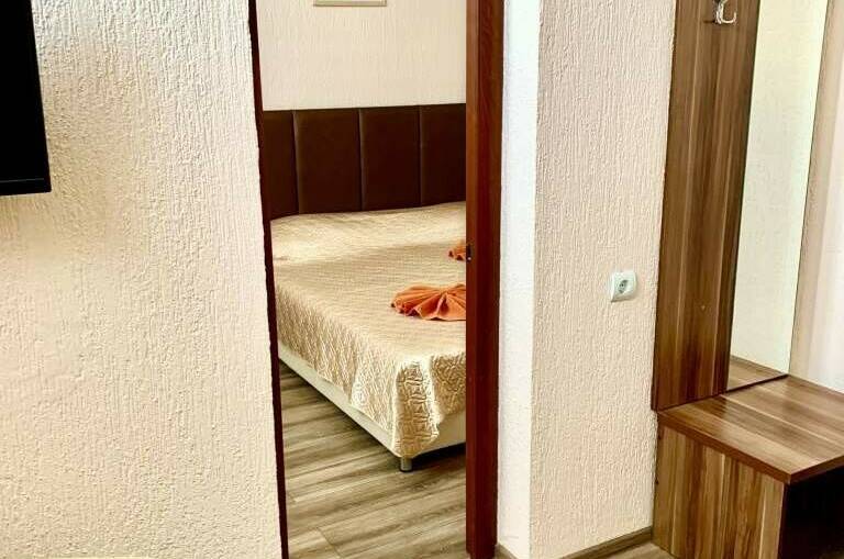 «Семейный «Комфорт» 2-х комнатный (до 5 чел)