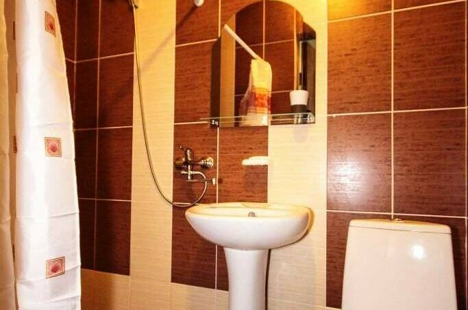 «Семейный «Полулюкс» с балконом (до 6 чел)