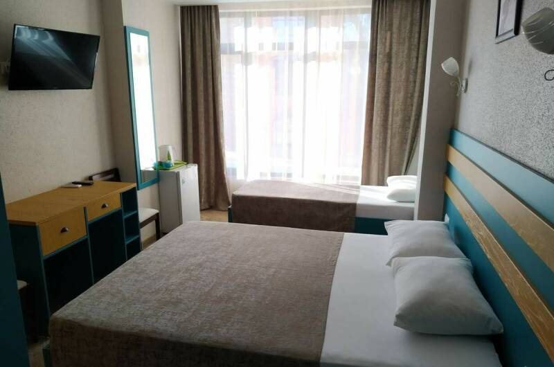 «Комфорт» 3-х местный с террасой