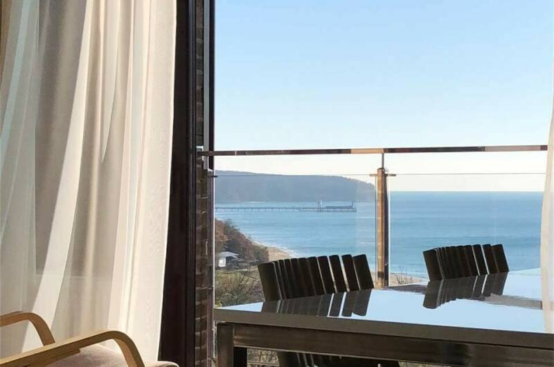 «Студио» с видом на море