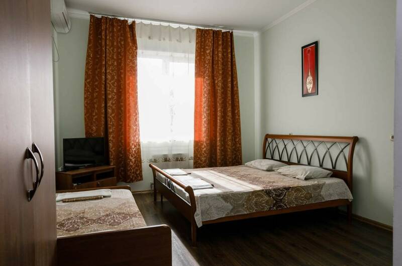 Трехместный номер «Комфорт» (1й этаж)