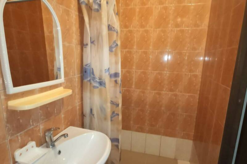 Двухкомнатный улучшенный номер на первом этаже