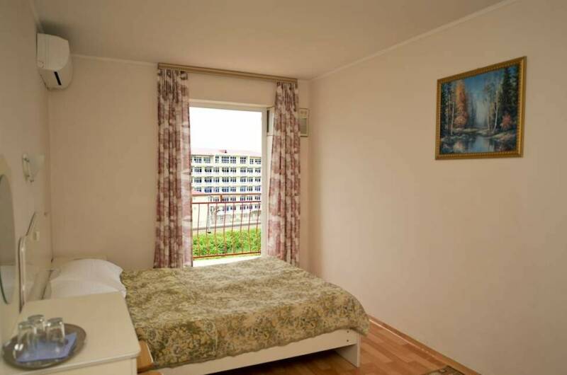 Номер «Стандартный» 3-х местный с балконом