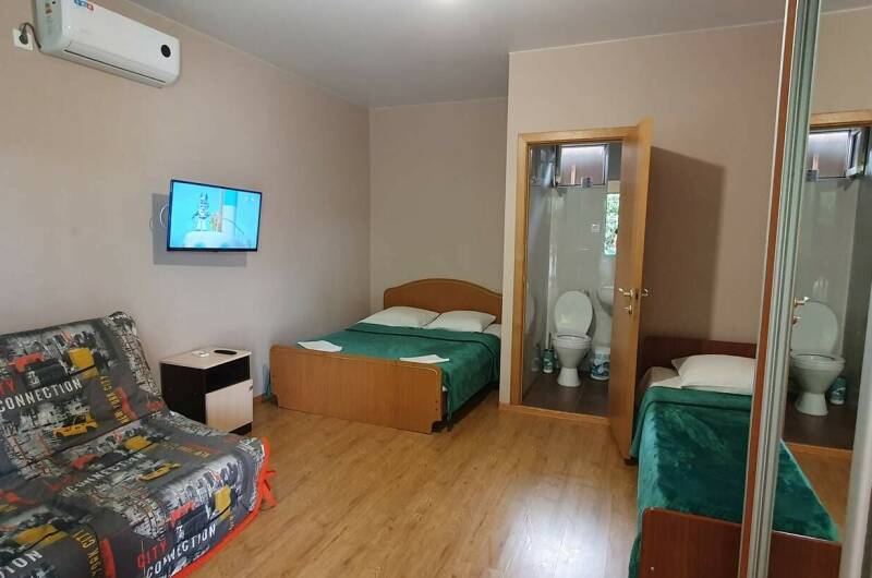 Деревянный домик Люкс