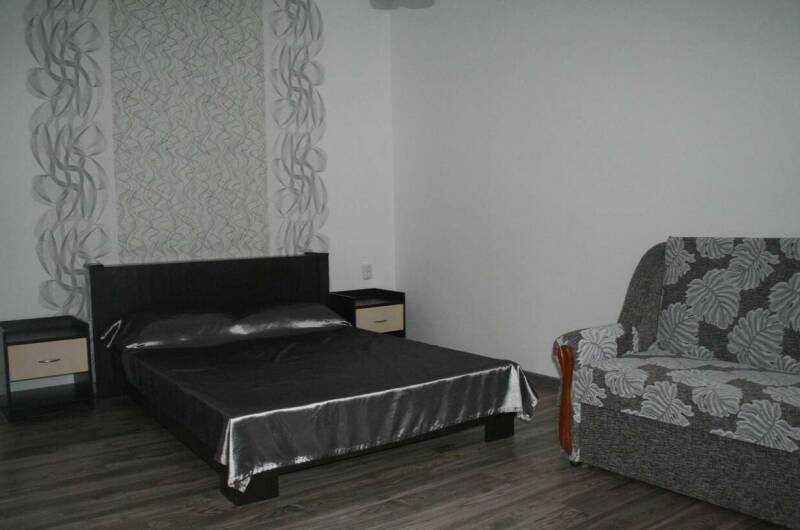 № 1 Четырехместная комната (2−4 человека)